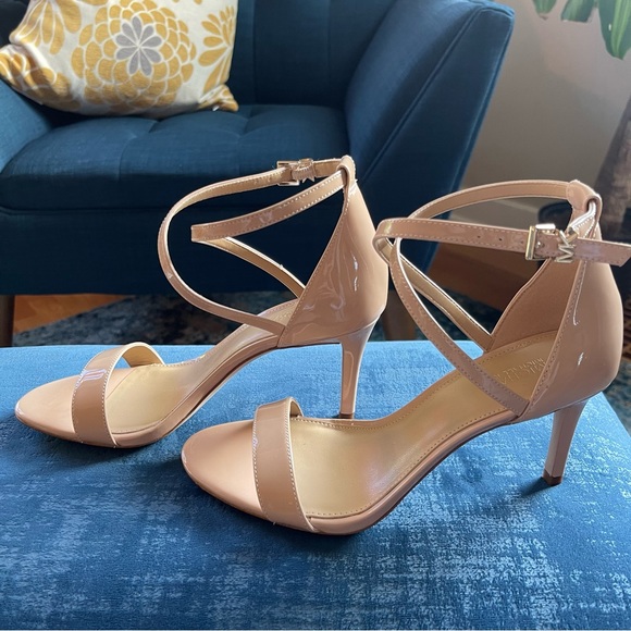 Michael Kors Ava Mid Sandal - Picture 3 of 11